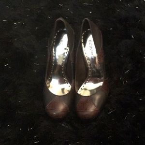 Brown BCBG Pumps